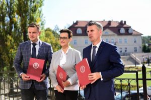 nowe połączenia komunikacyjne – linia 274 oraz J1 i W1