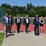 spotkanie konsultacyjne, opieka medyczna w Wieliczce Artur Kozioł, arena lekkoatletyczna